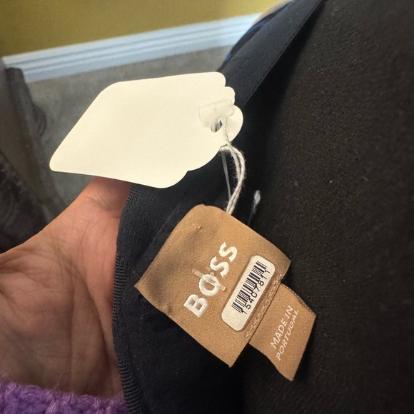 BOSS RTR
Vapliso Skirt Blue Abstract Print Women's Skirt - Picture 14 of 17